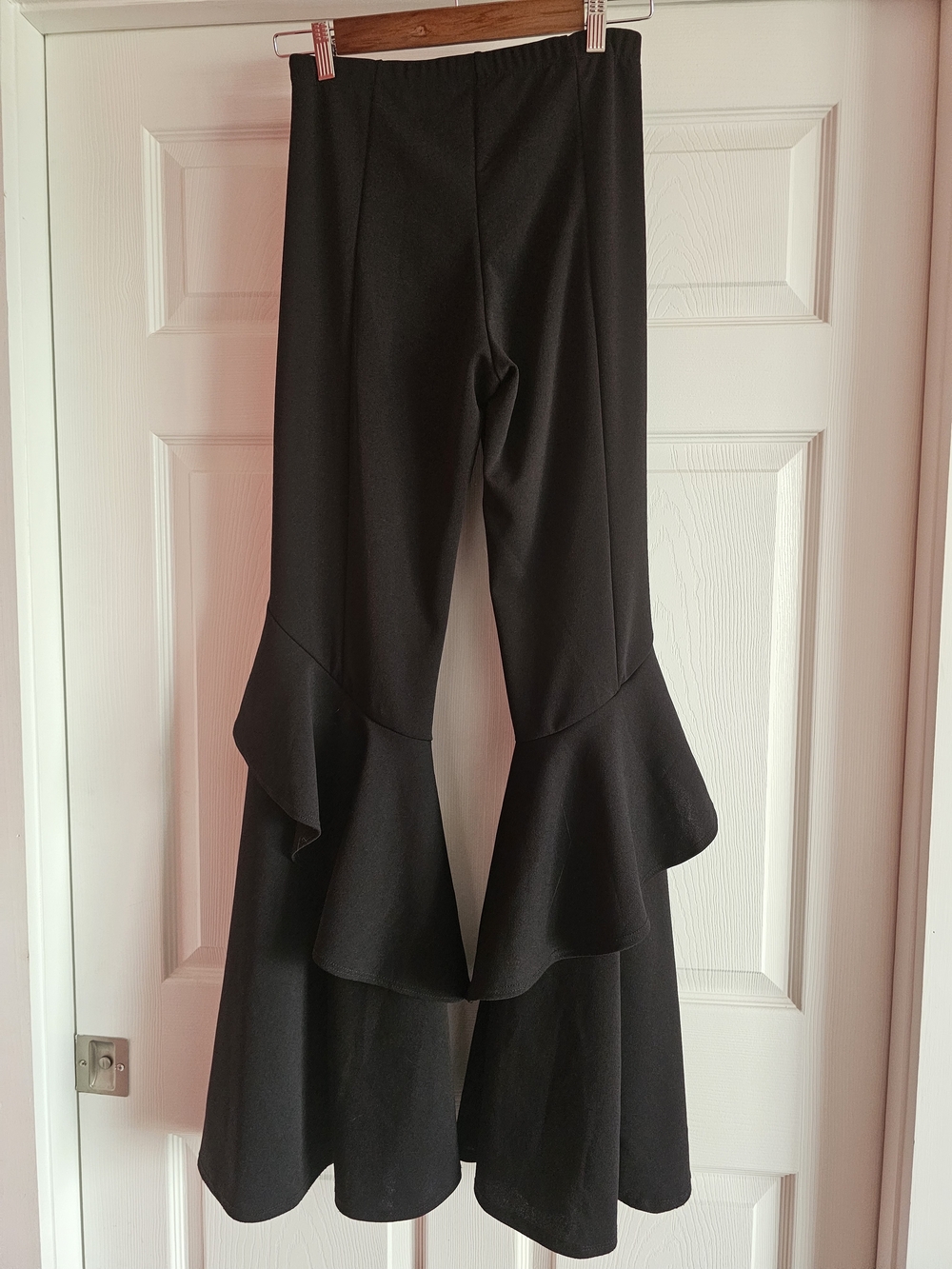 Black Ruffle-Flare Stretch Pants - Picture 3 of 5